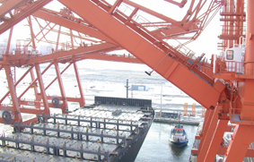 Buque en construccion