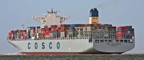 Cosco Shipping compra Orient Oversea