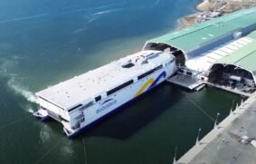 ferry eléctrico