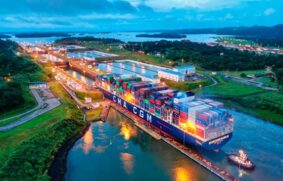El Canal de Panamá limitará más los tránsitos diarios
